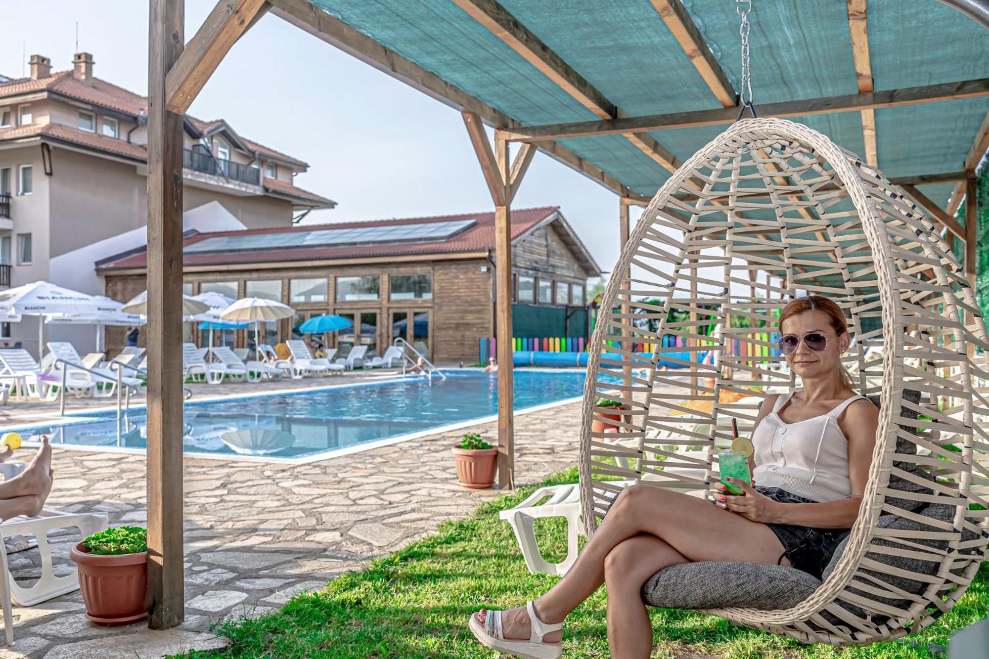 Thermal Hotel Seven Seasons Banya  Exterior photo